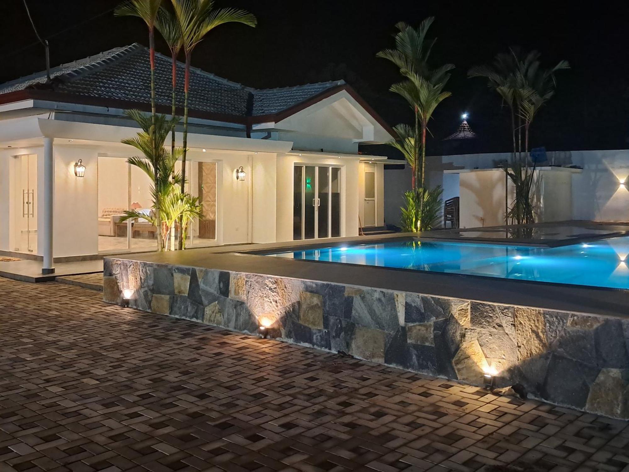 Banco Villa Beruwala Buitenkant foto